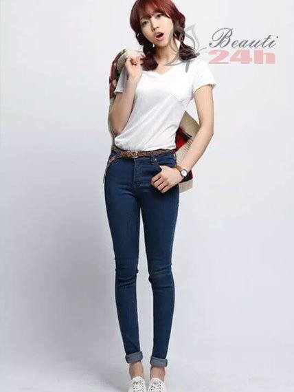 Áo phông cùng quần Jeans Skinny - Hình 2